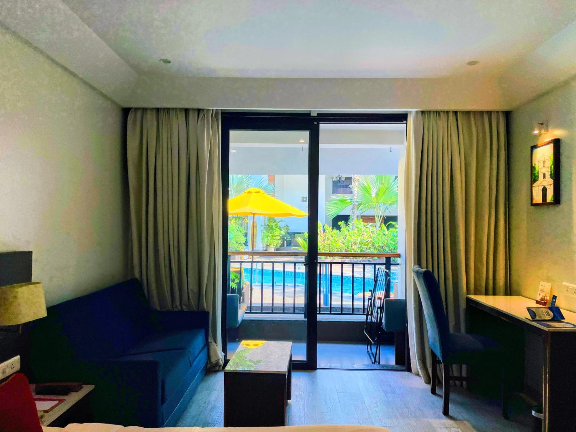 Hotel Sobit Sarovar Portico